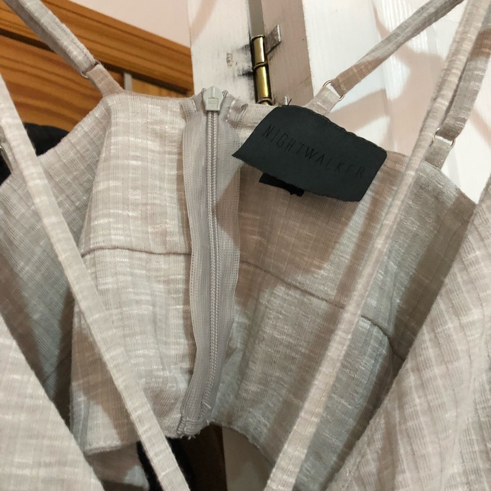 Cropped top - Picture 2 of 3